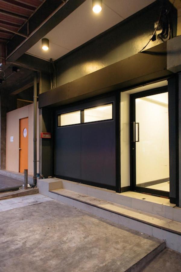 T3 Two Bedrooms Wifi Full Kitchen 1 Min To Bts Bangkok Exterior foto